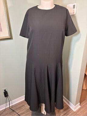 105. H&M Black Short Sleeve A-Line Dress